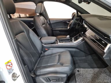 Q7 (4M)