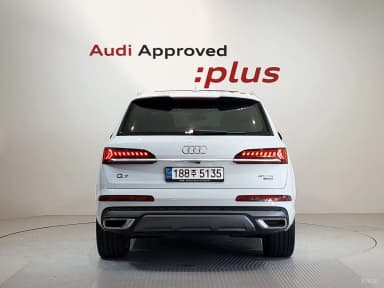 Q7 (4M)