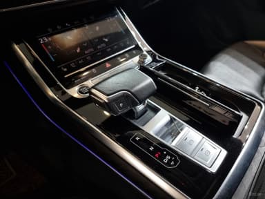 Q7 (4M)