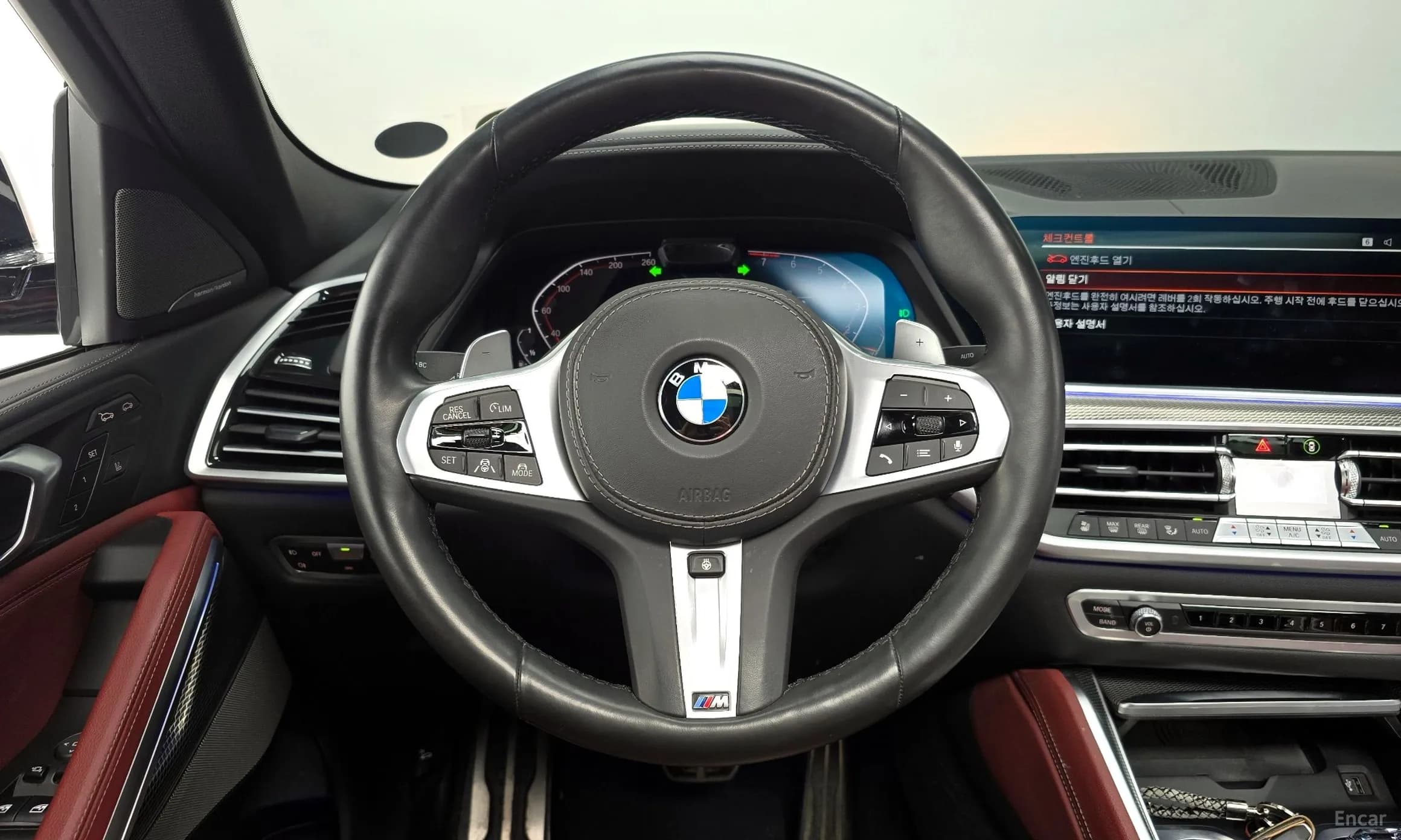 X6 (G06)