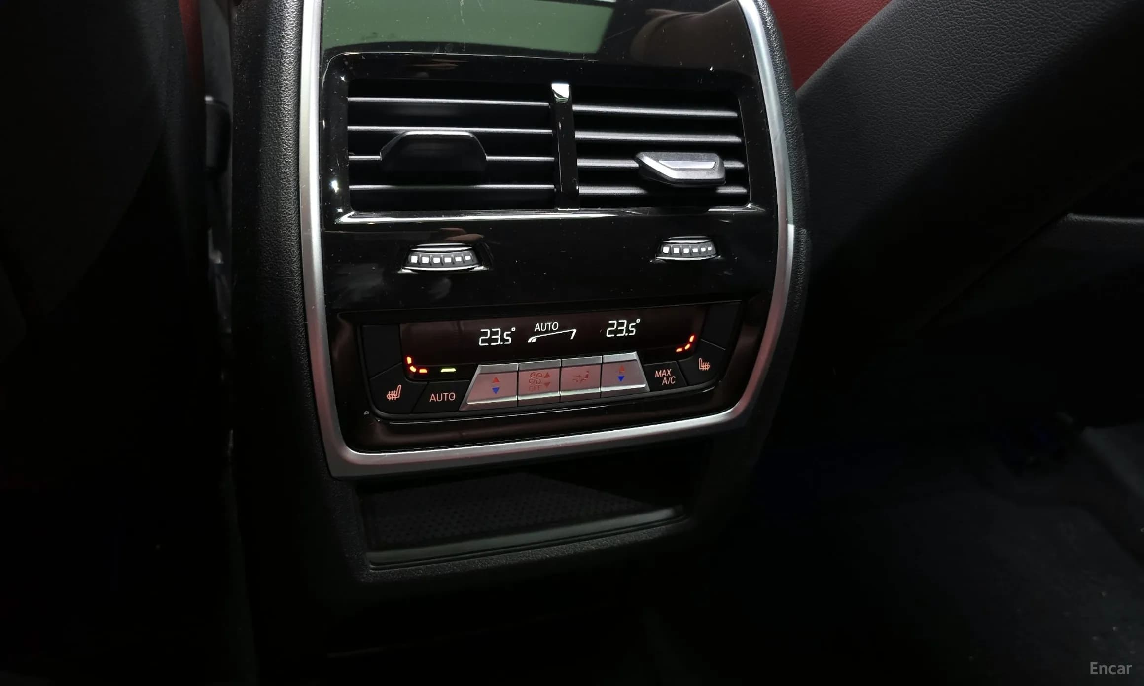 X6 (G06)