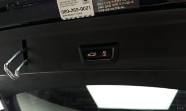 X6 (G06)