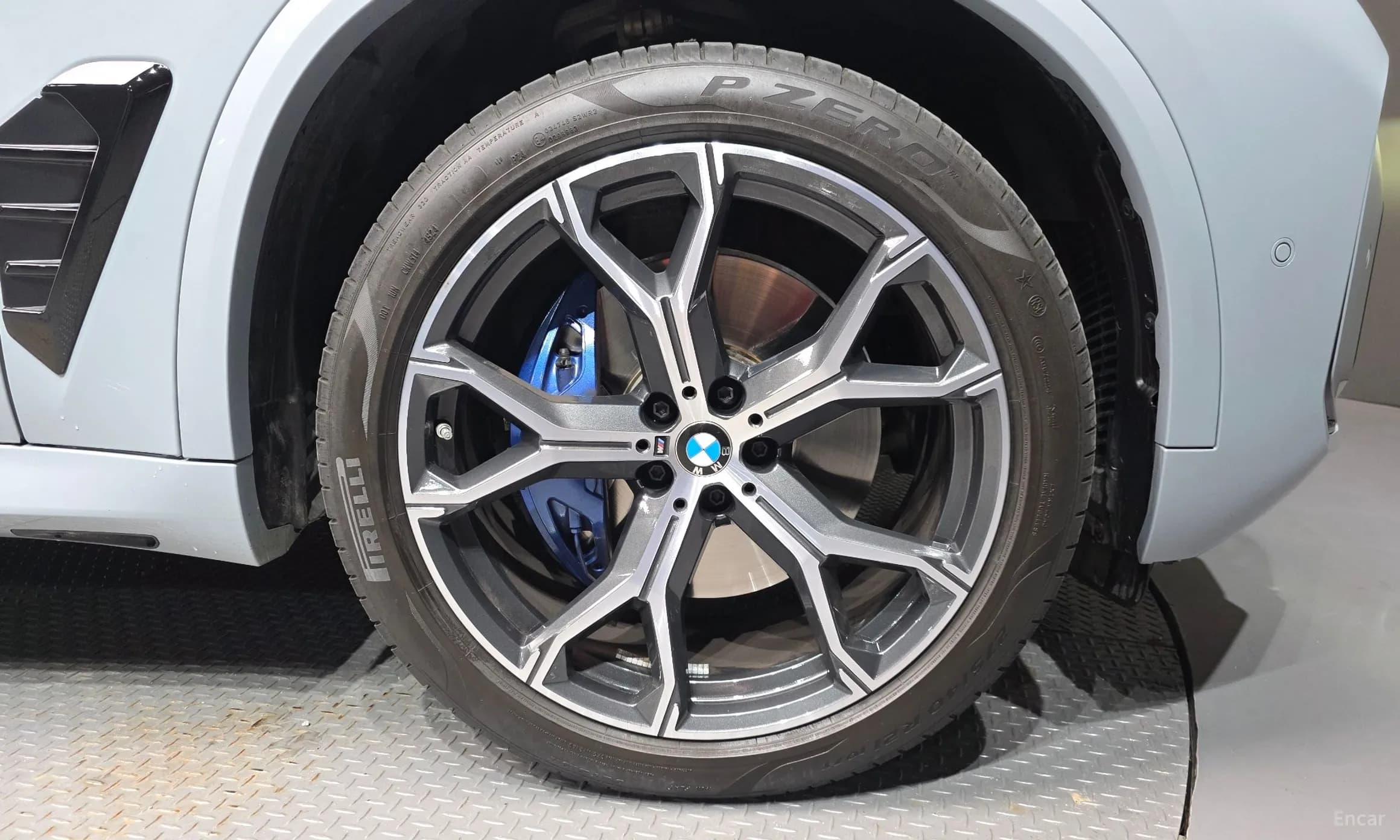 X5 (G05)