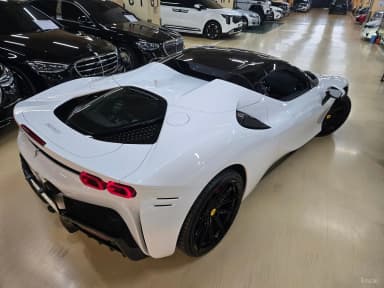 SF90 Spyder