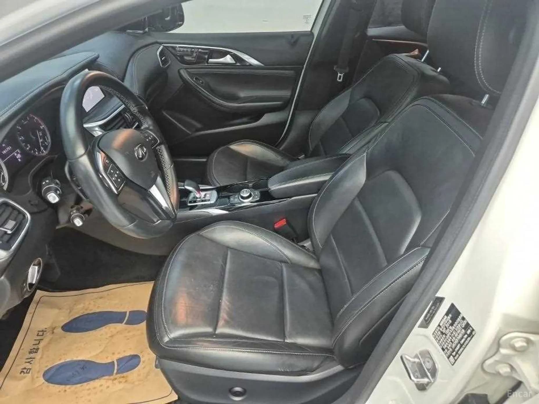 QX30