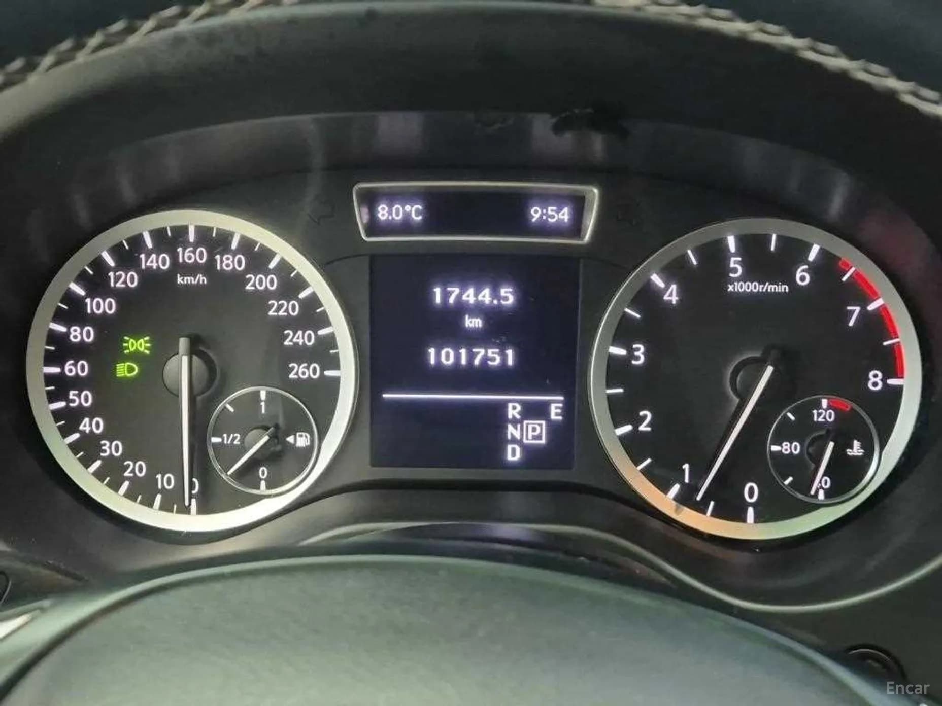 QX30