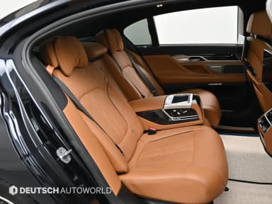 7 Series (G11)
