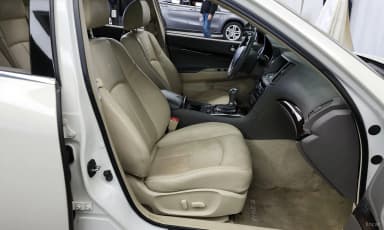 G37