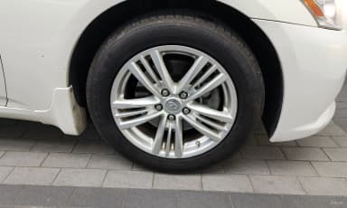 G37