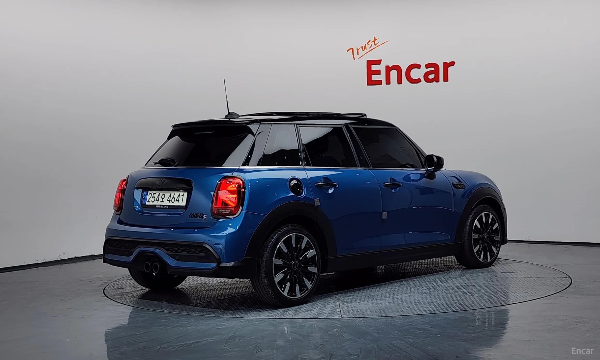 Cooper S