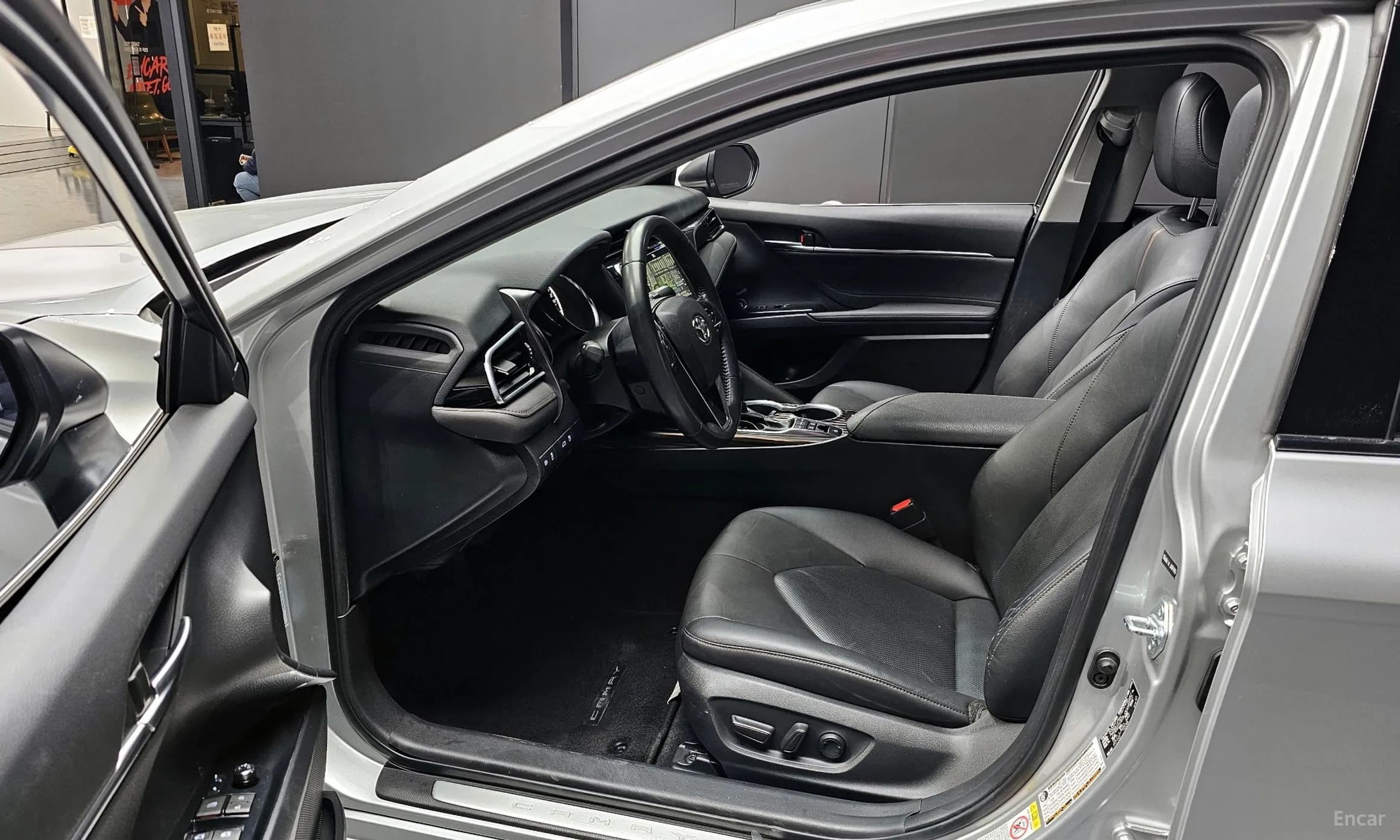 Camry (XV70)