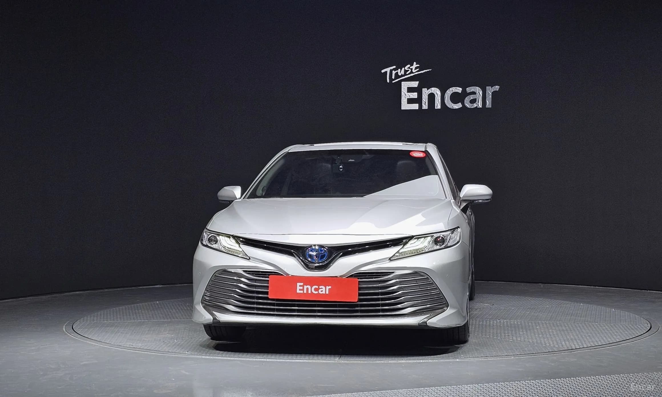 Camry (XV70)