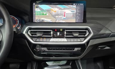 X4 (G02)