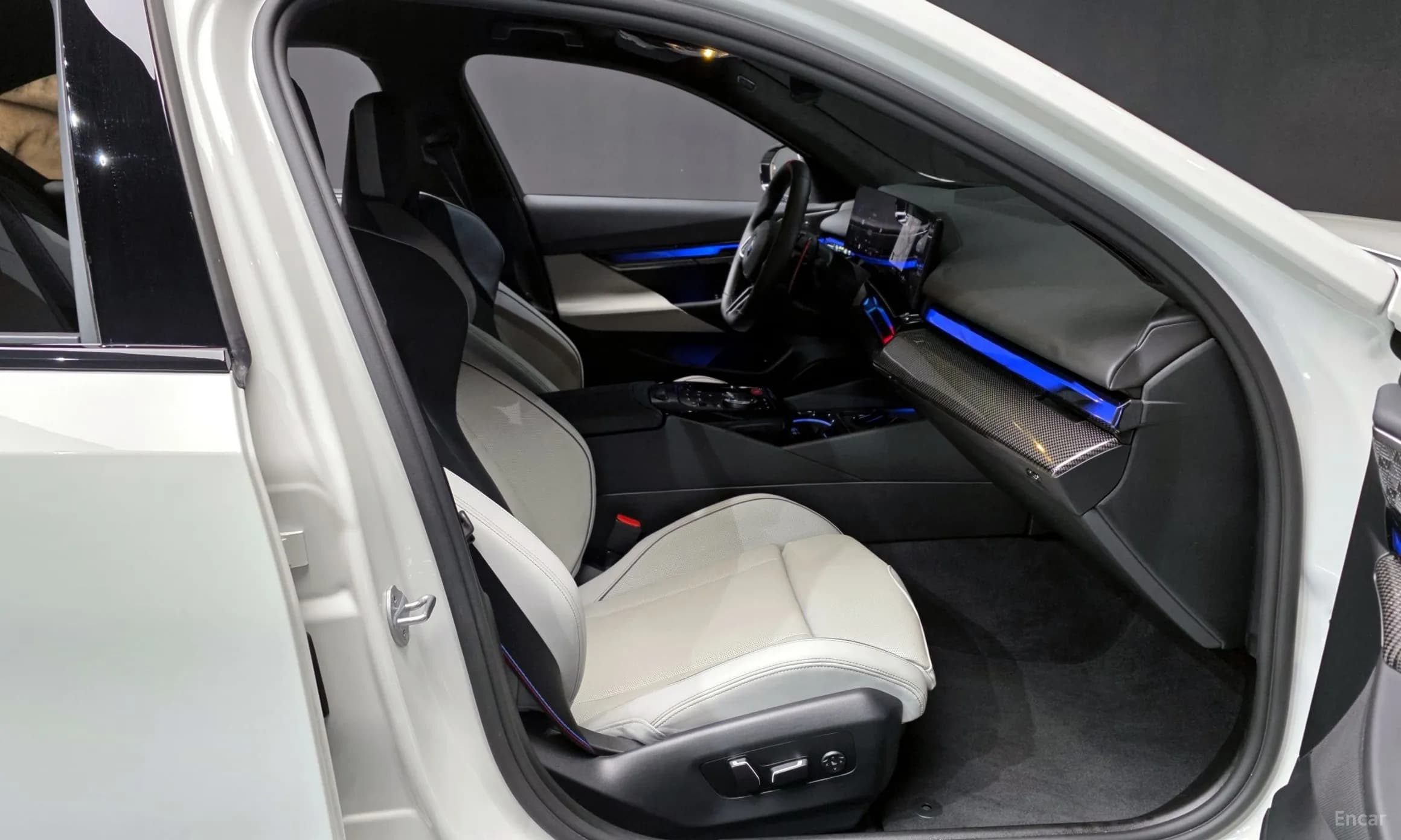 M5 (G90)