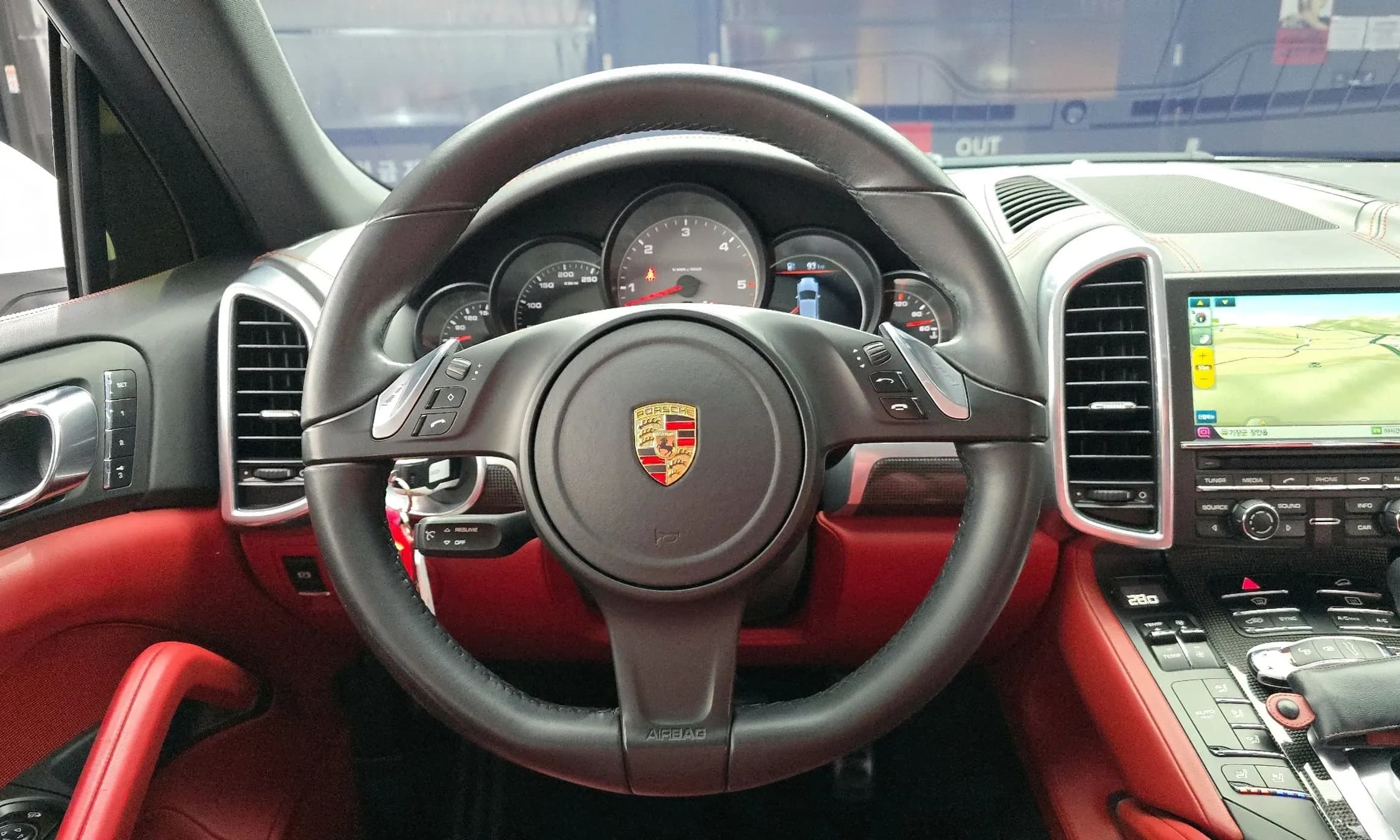 New Cayenne