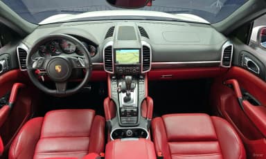 New Cayenne