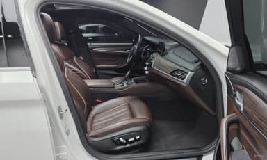 5 Series (G30)