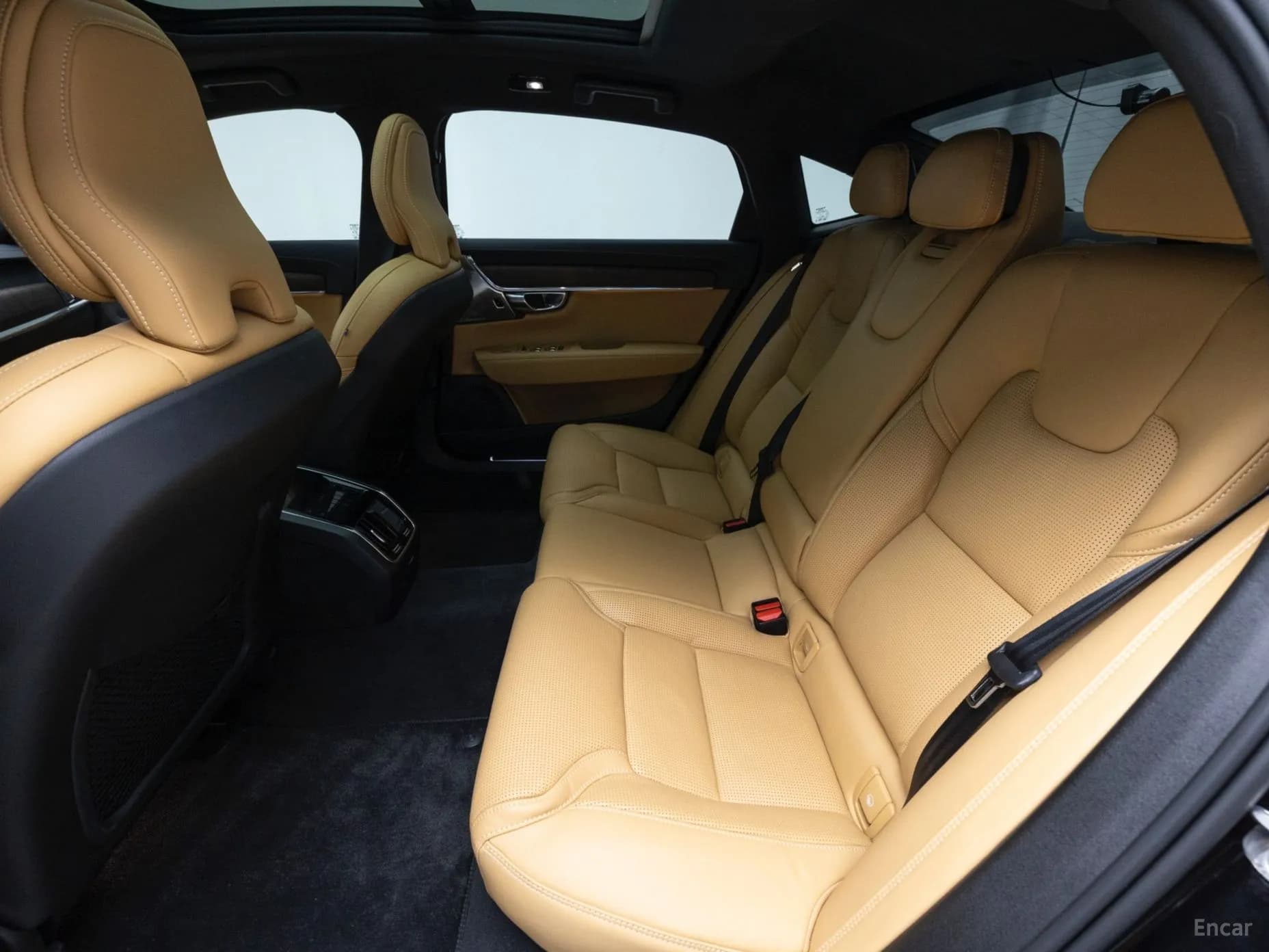 S90