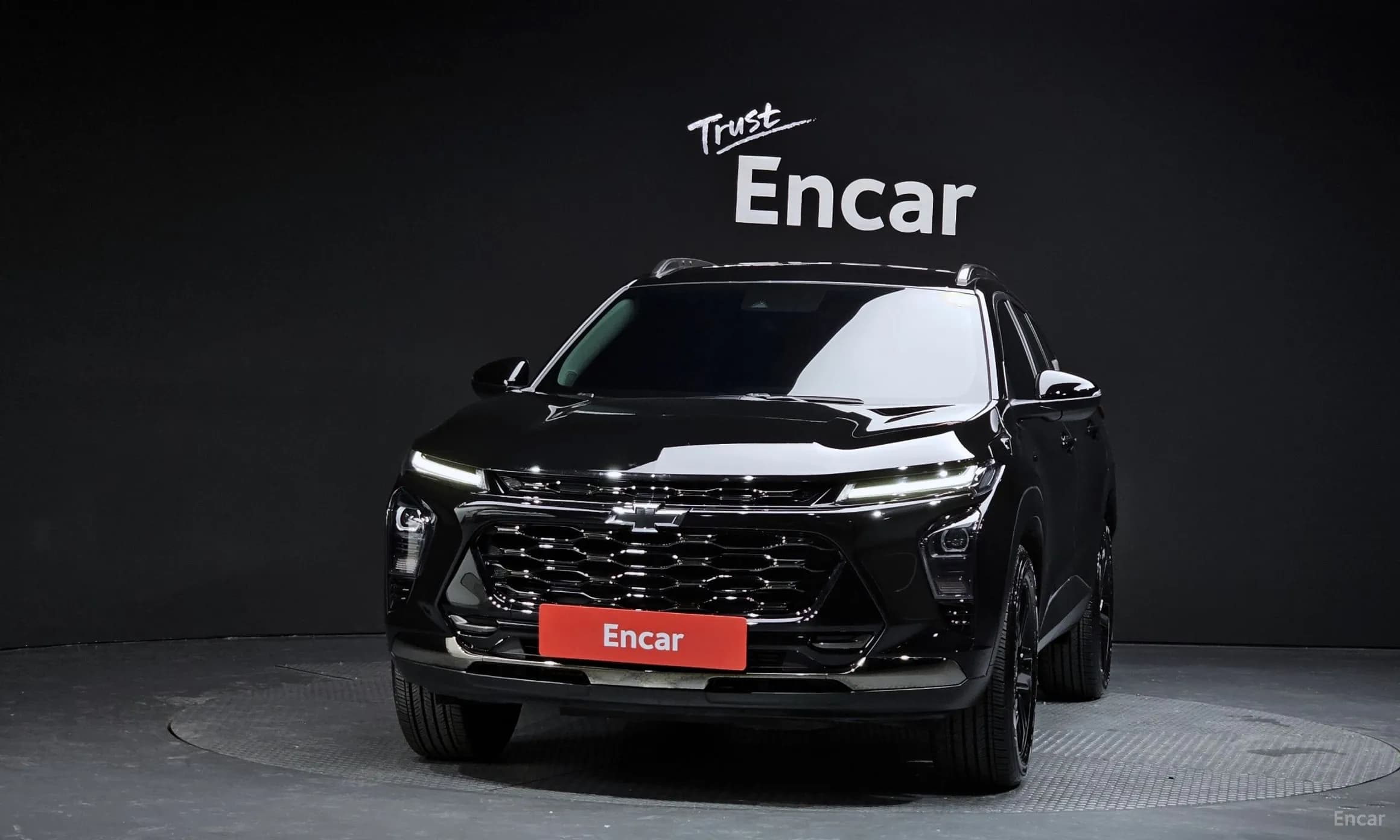 Trax Crossover