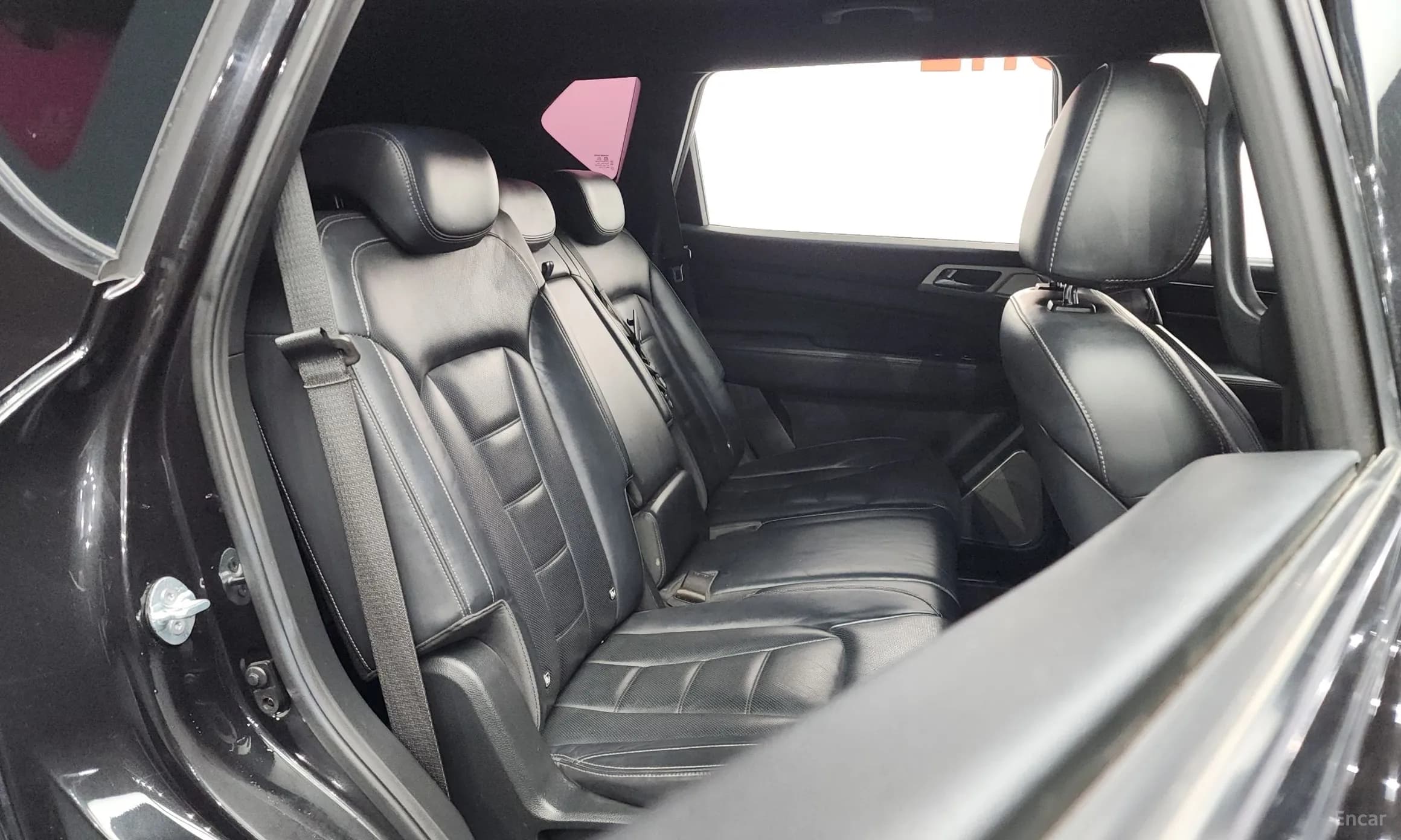 G4 Rexton