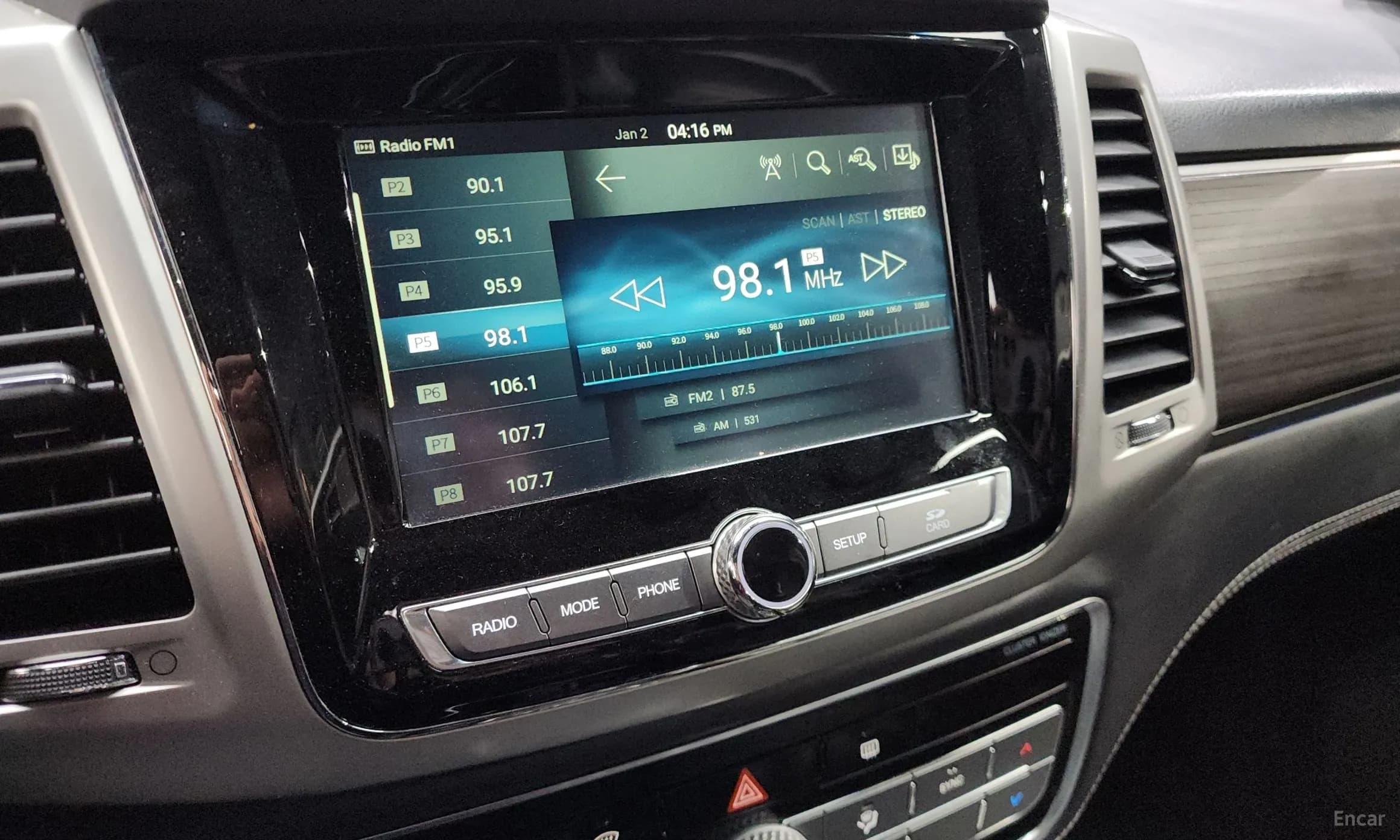 G4 Rexton