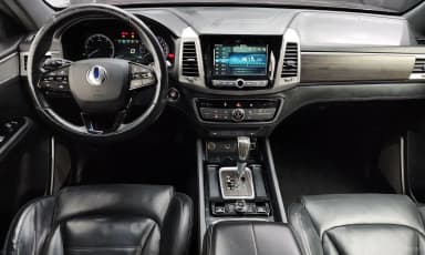 G4 Rexton