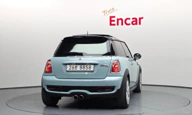 Cooper S