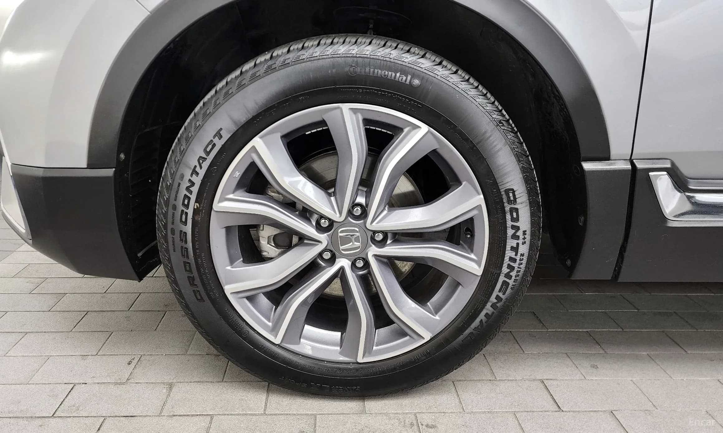CR-V 5th generation