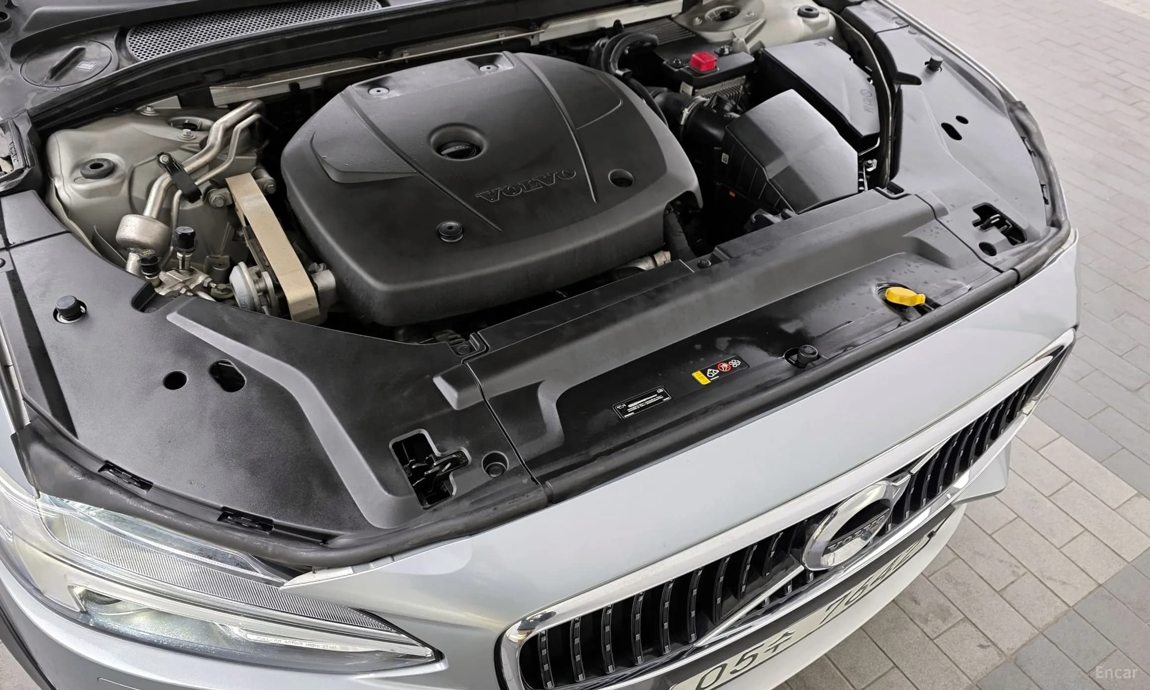 V90 Cross Country