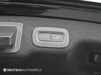 S90
