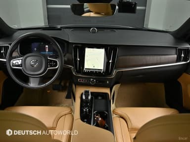 S90
