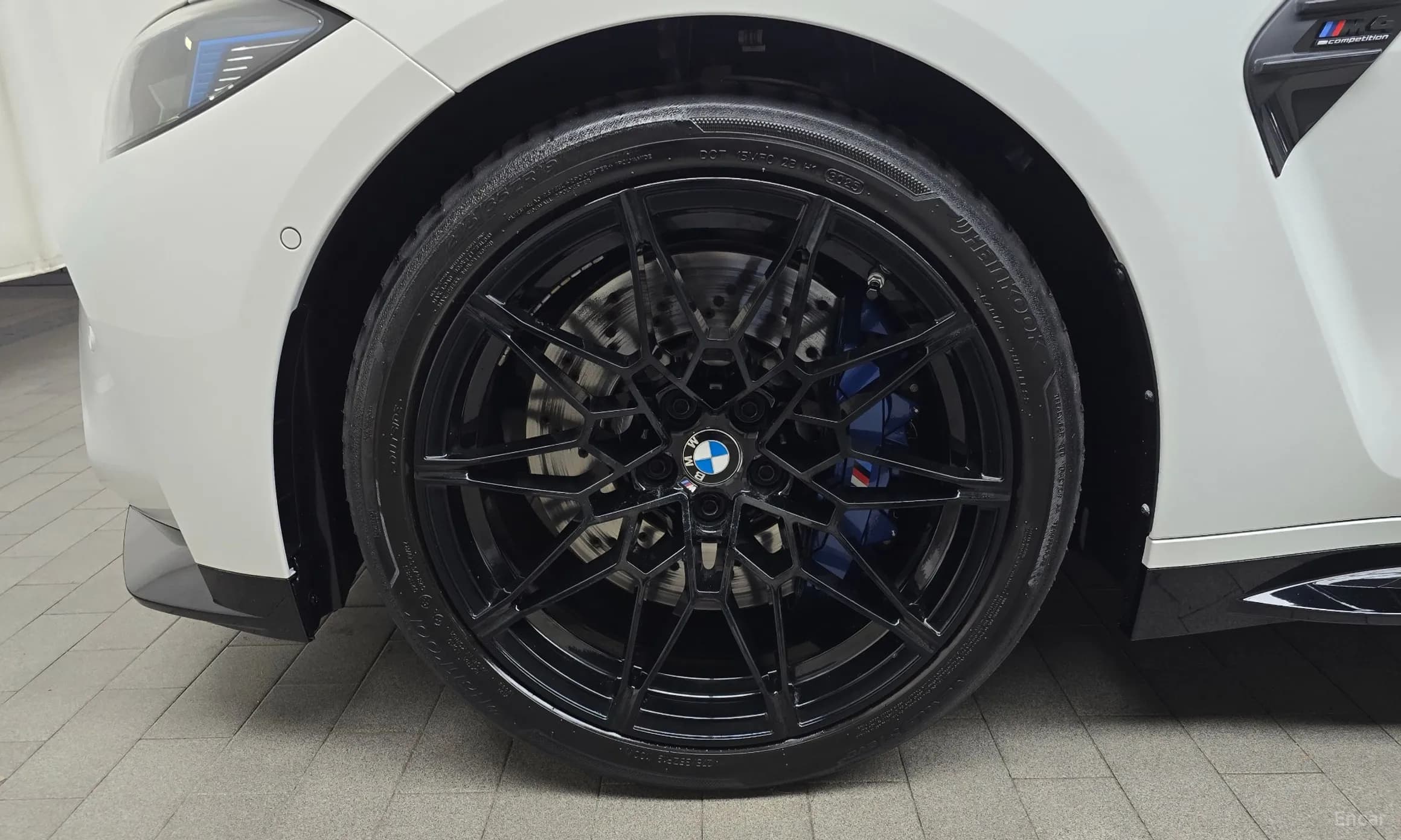 M4 (G82)