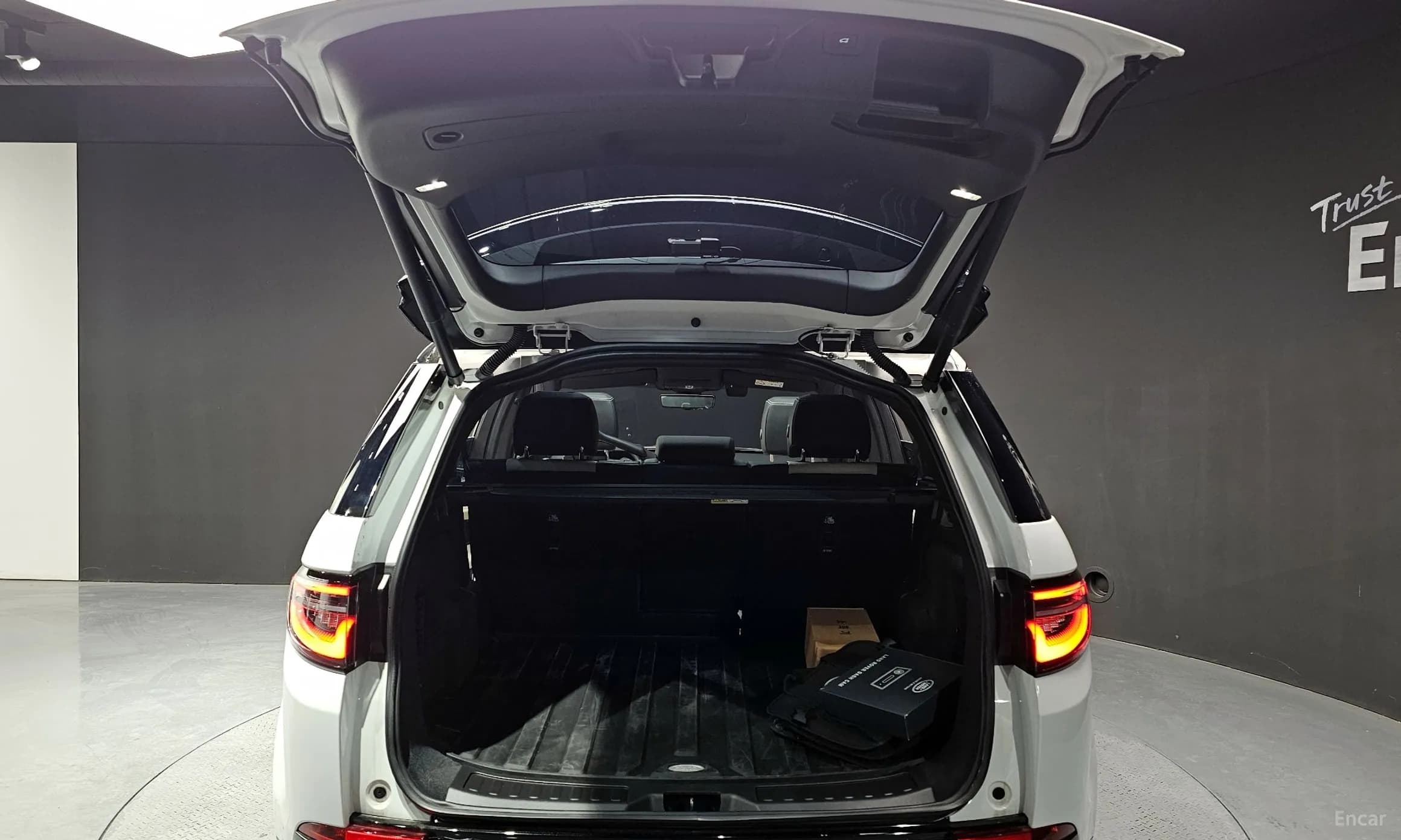 Discovery Sports