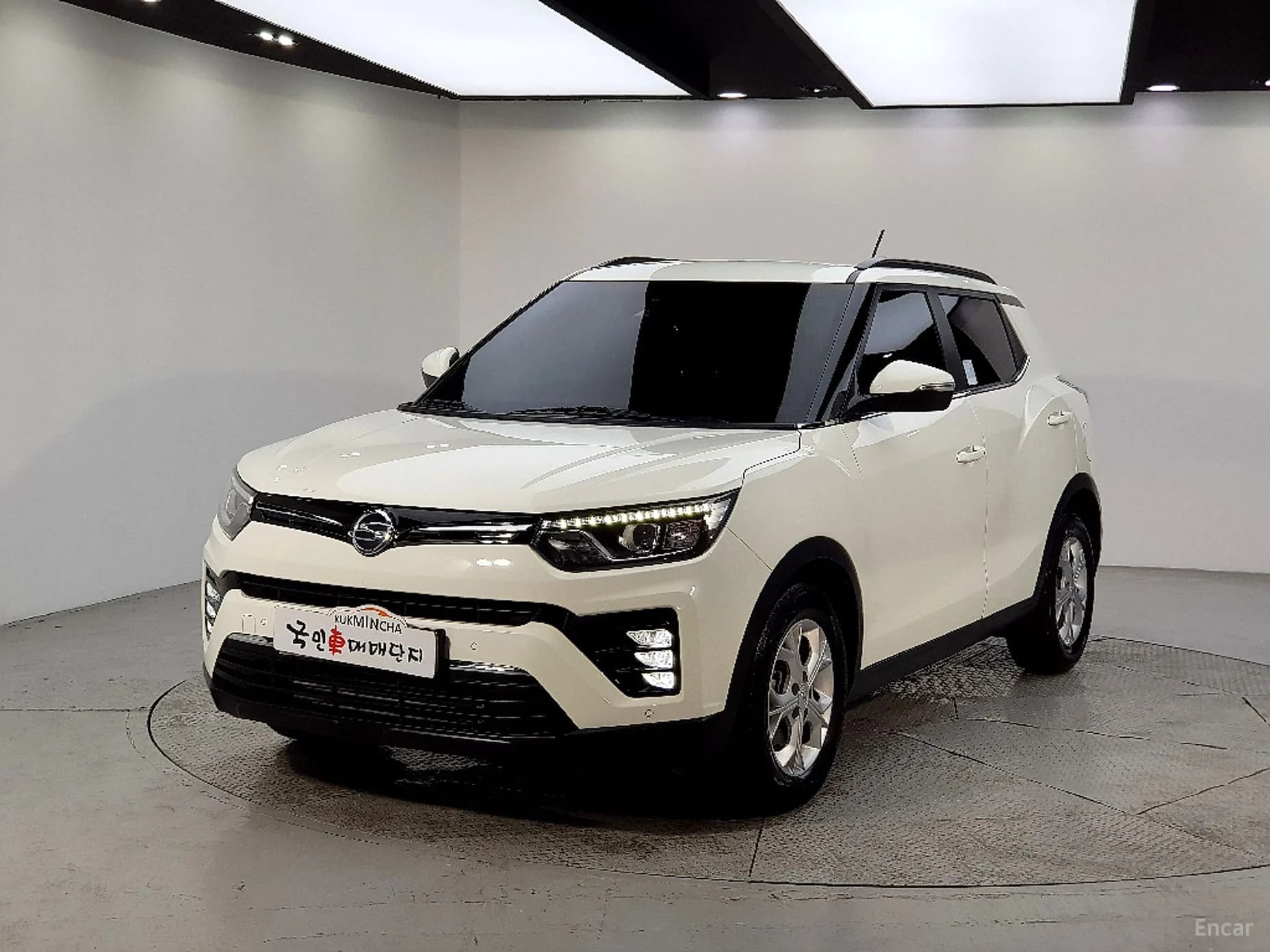 Berry New Tivoli