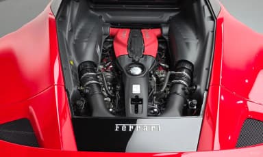 F8 Tributo