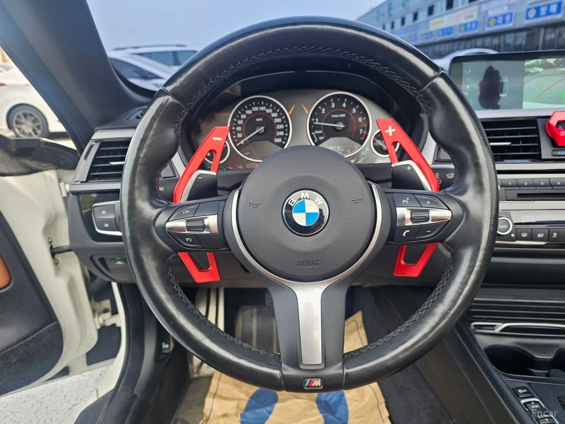 Series 4 (F32)