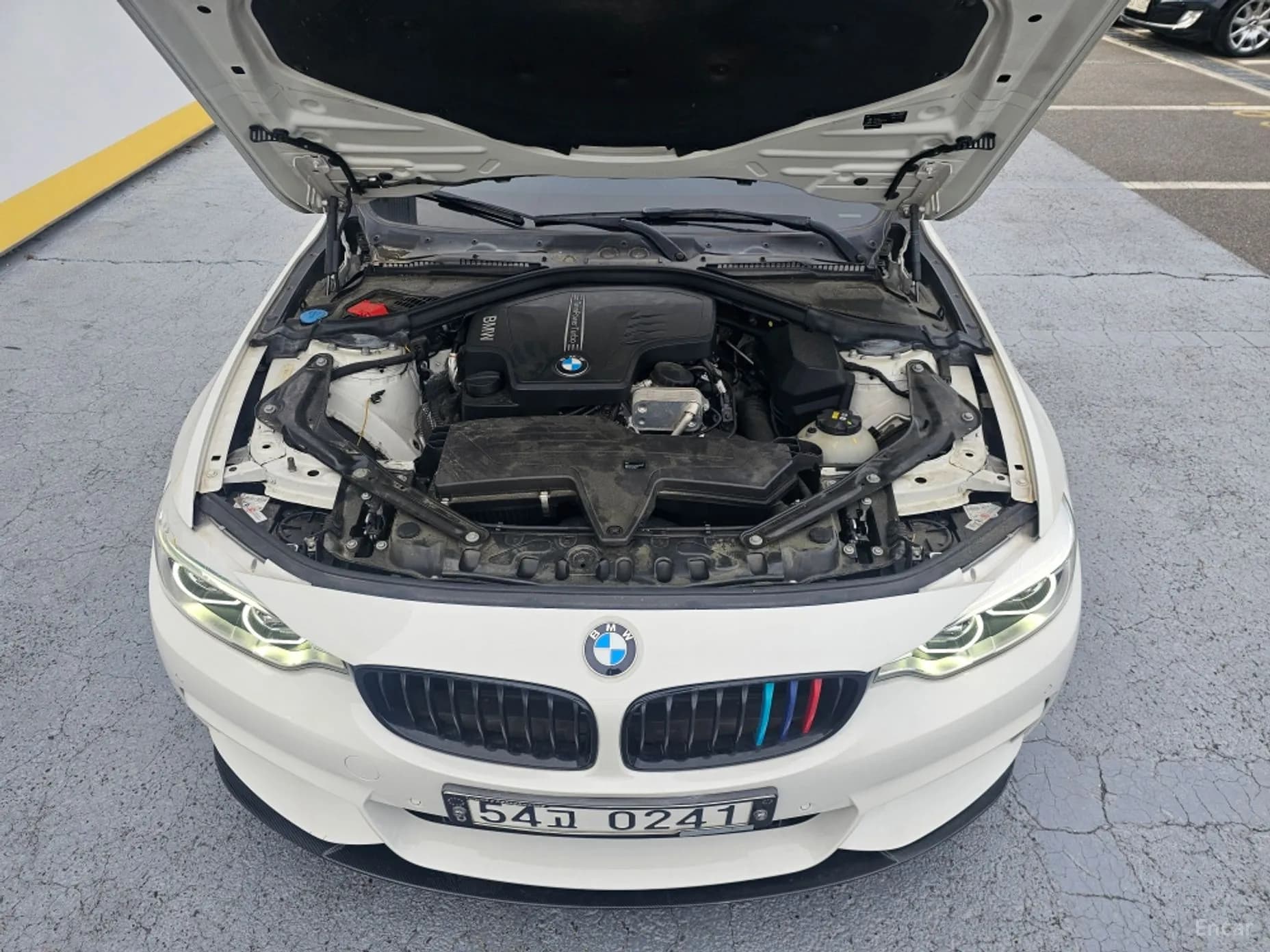 Series 4 (F32)