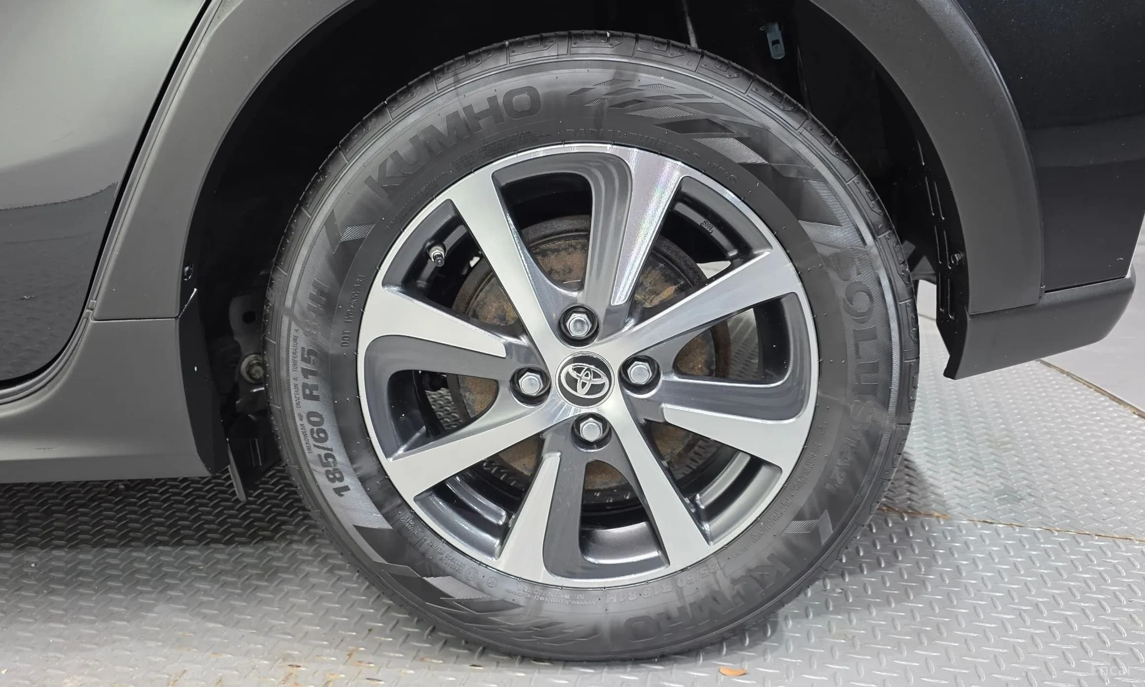 Prius C