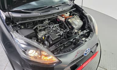 Prius C