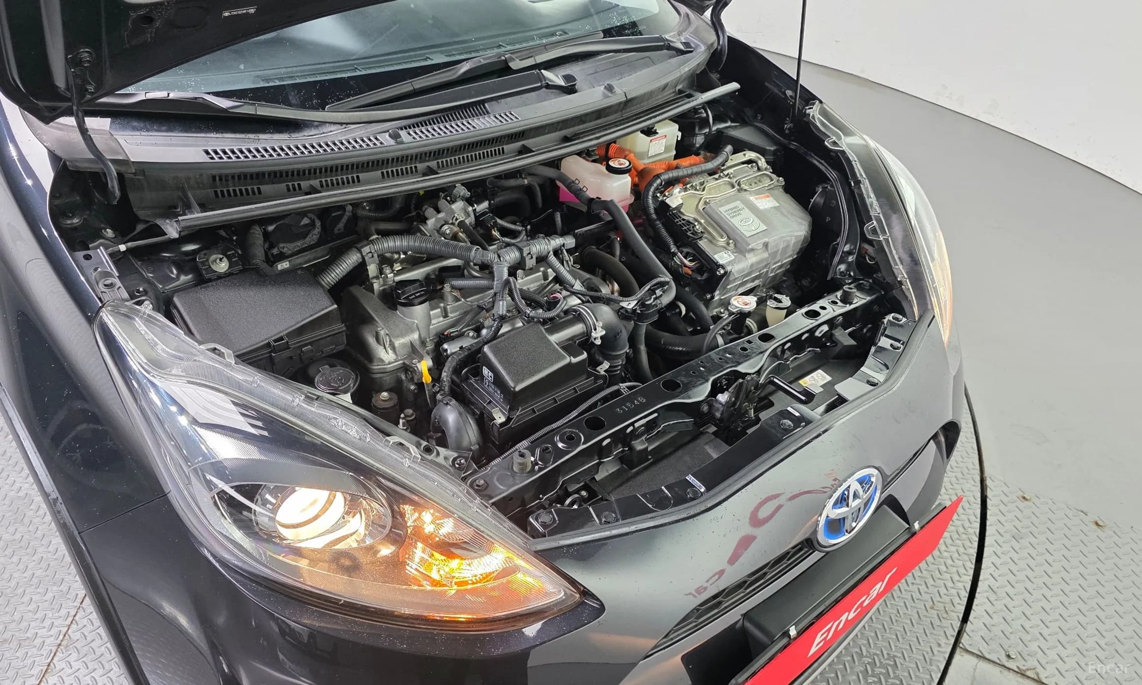 Prius C