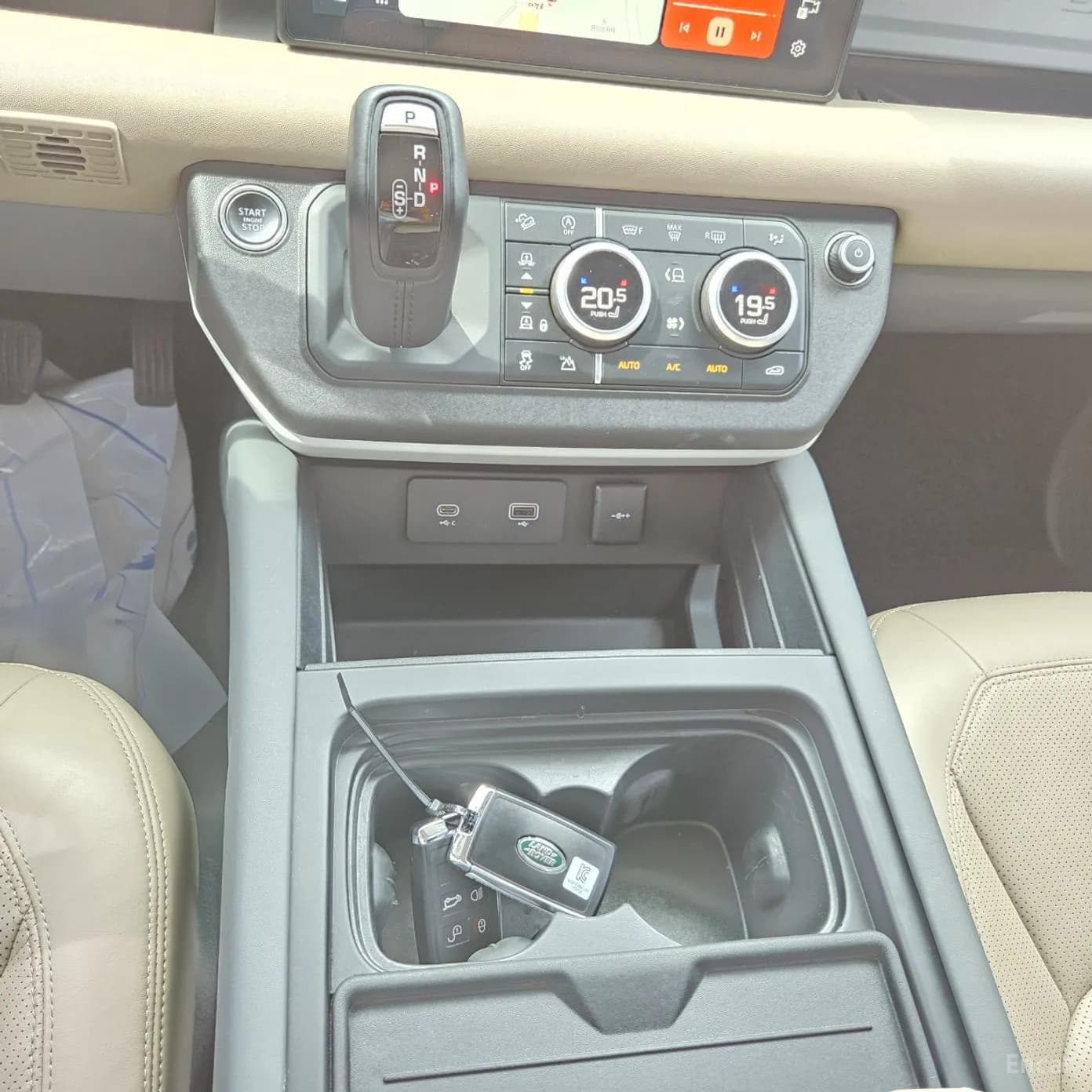 Defender (L663)