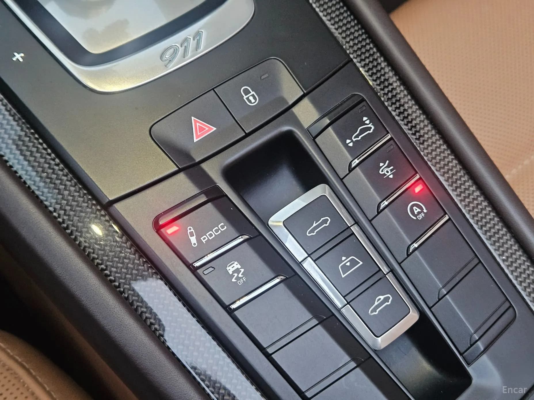 910