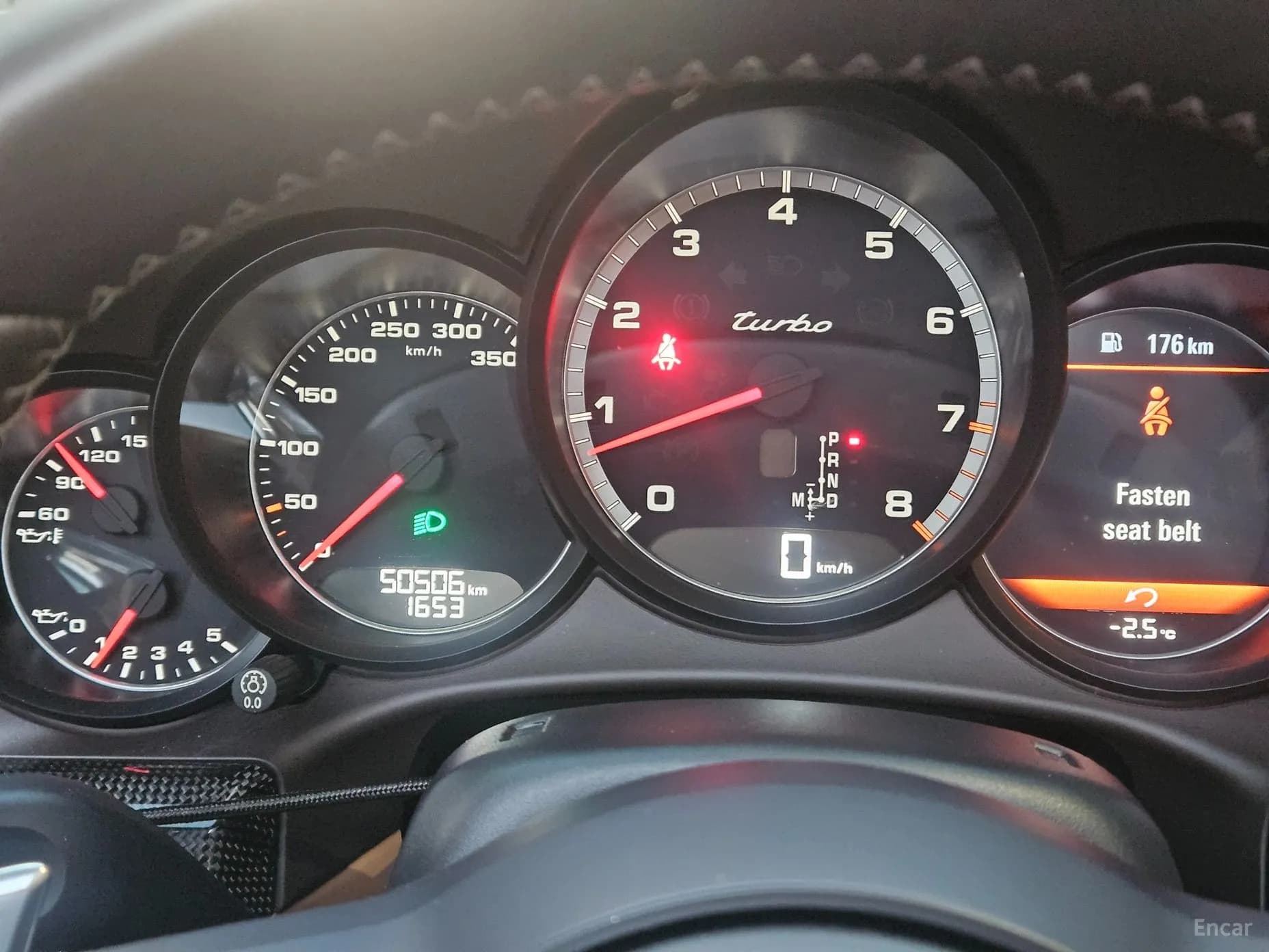 910