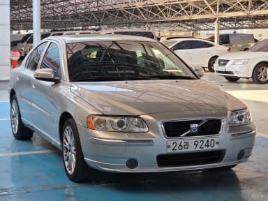 S60