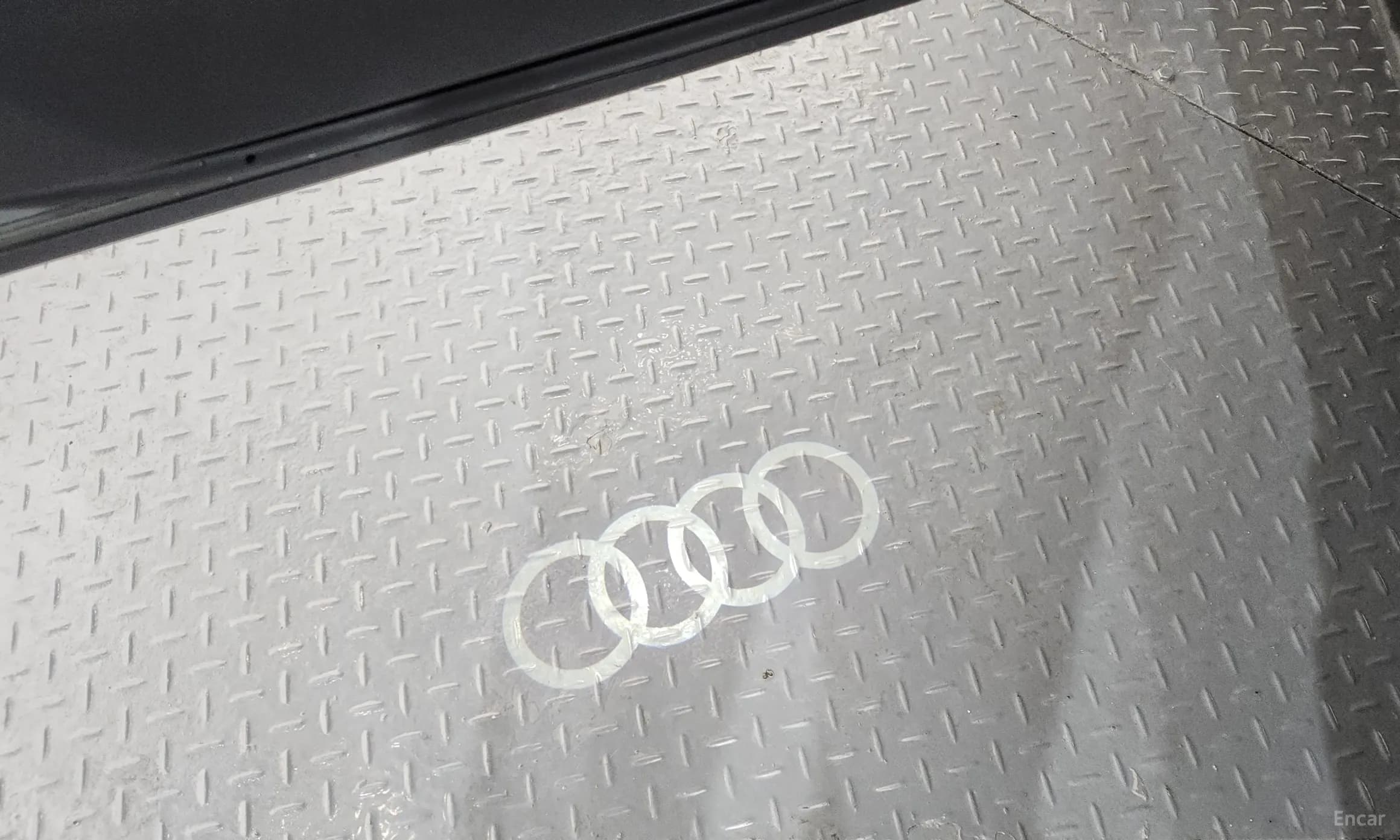 Q3 (F3)