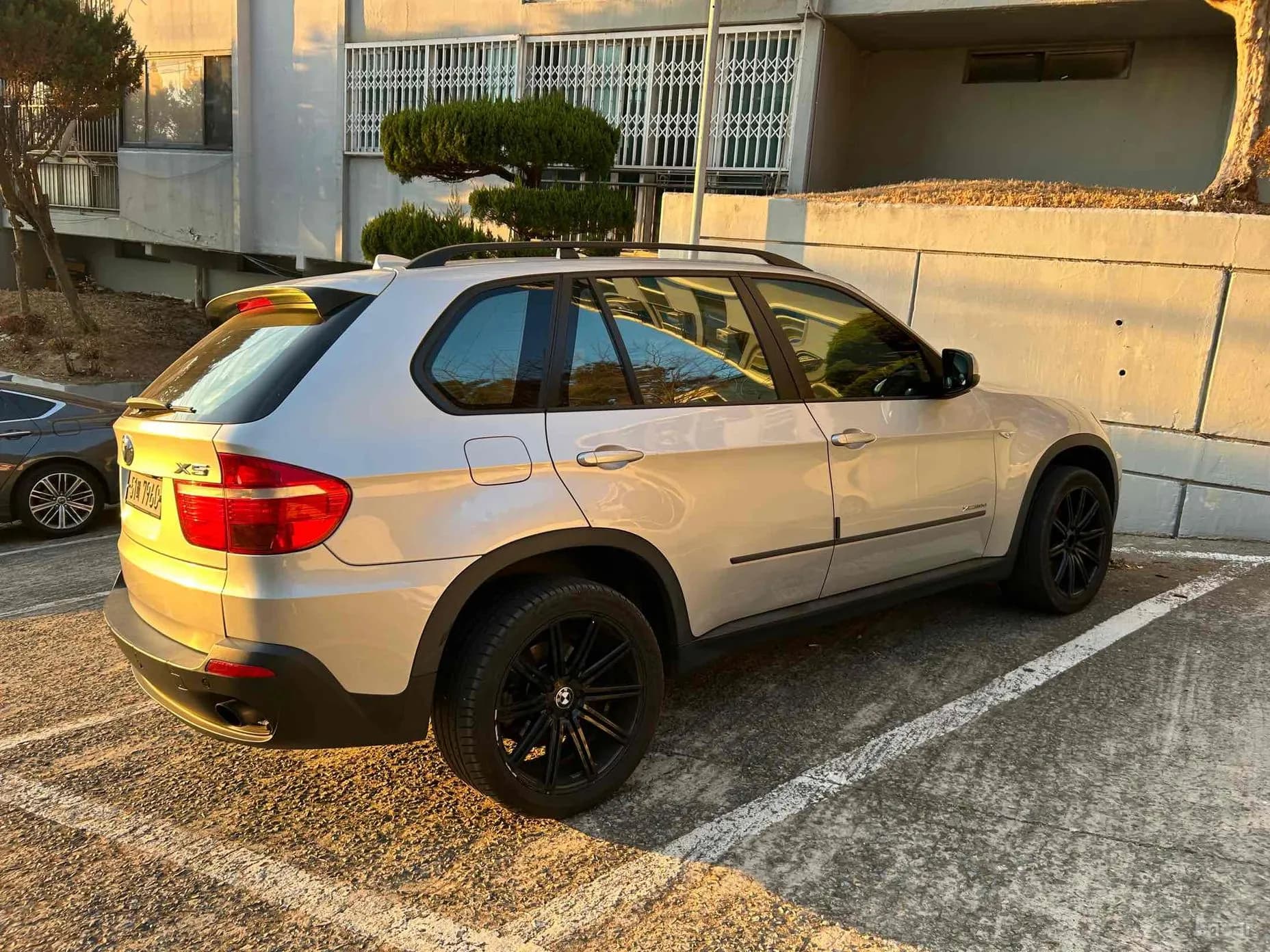 X5 (E70)