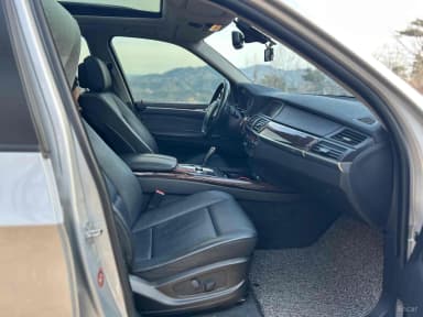 X5 (E70)