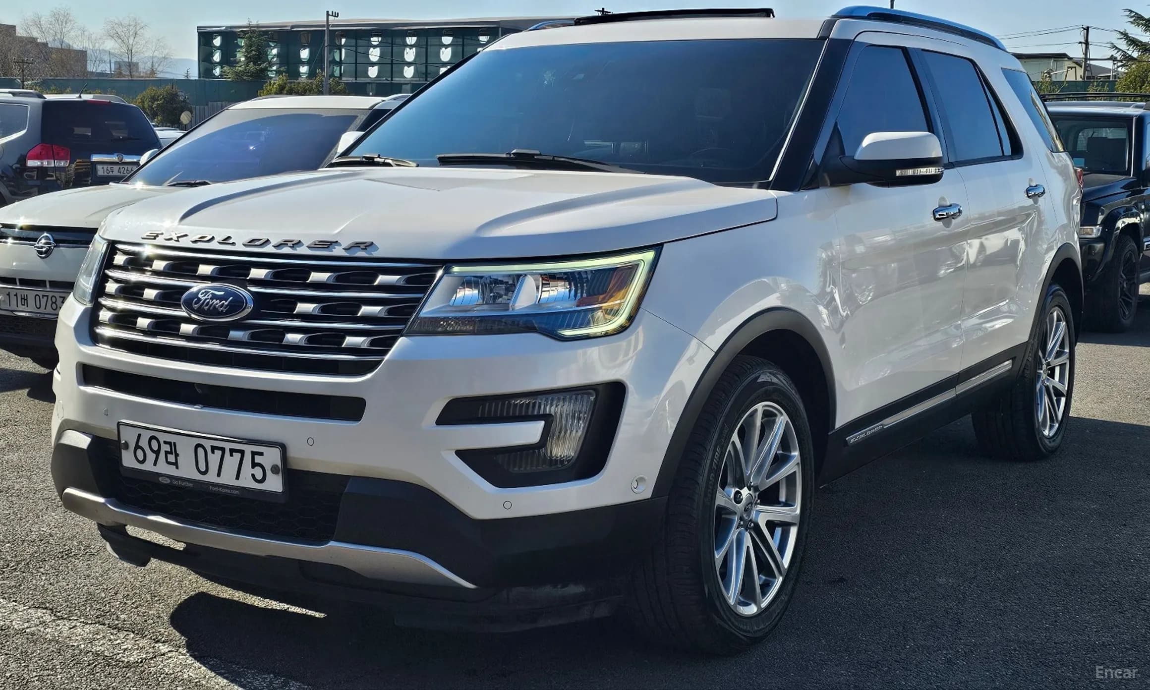 Explorer