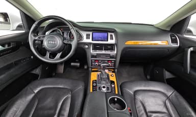 Q7