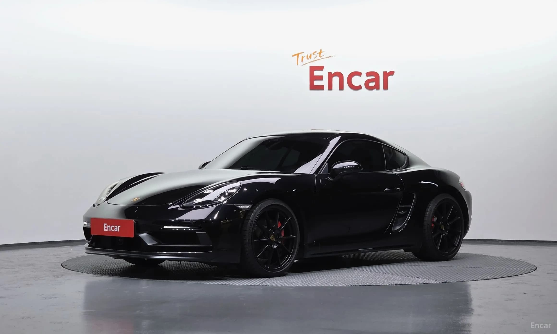 718 Cayman